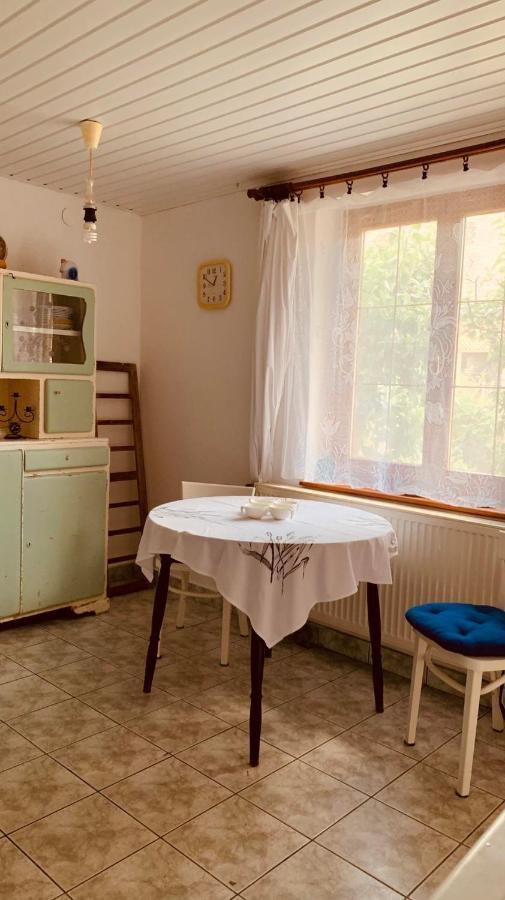 Henrietta Vendégház Domoszlo Extérieur photo